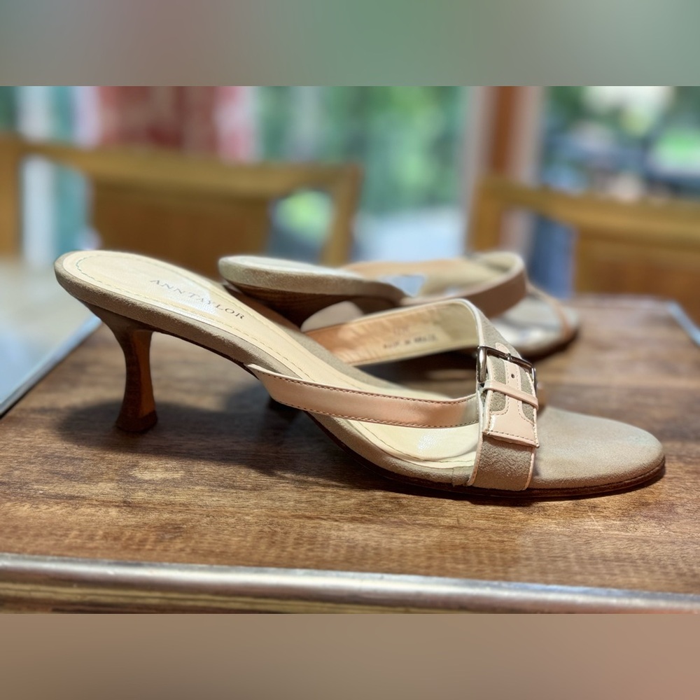 ANN TAYLOR heeled sandal, 8M,‎ EUC